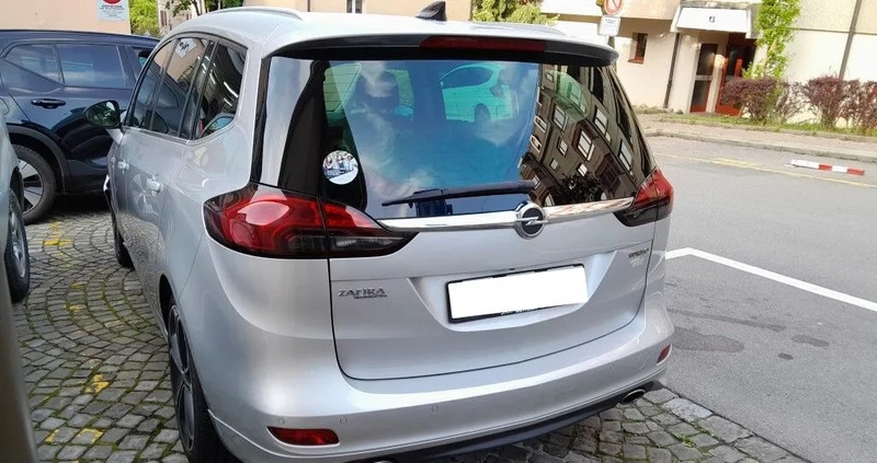 Opel Zafira cena 27000 przebieg: 120572, rok produkcji 2016 z Nowy Sącz małe 106